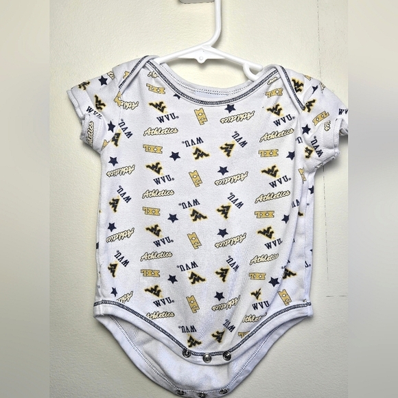 Infant's NCAA West Virginia WVU AOP Onesie, Size 12 Months - Picture 1 of 2